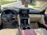Toyota Land Cruiser GXR 2025